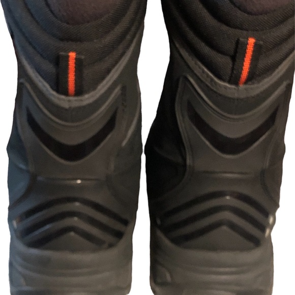 SOLD Work-boots Black Men 9M Great uses for Snow, Warehouse, Anti Slip - Picture 7 of 11